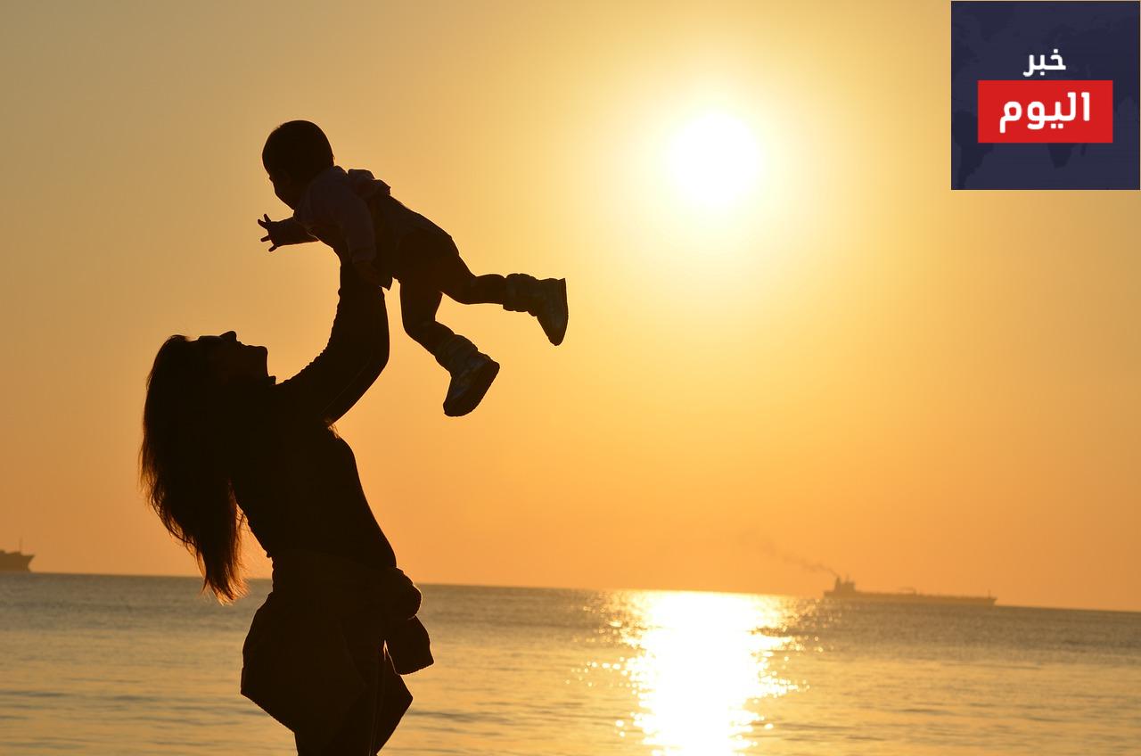 صيام المرأة المرضعة بين الممنوع والجائز