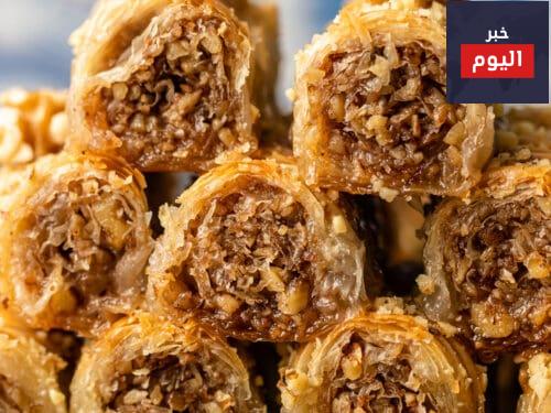 رول البقلاوة