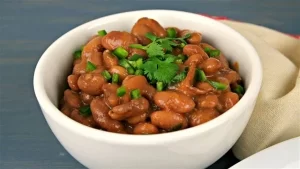عمل الفول المدمس