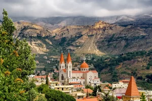 عادات وتقاليد لبنان
