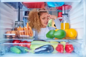 كيفية القضاء على رائحة الثلاجة