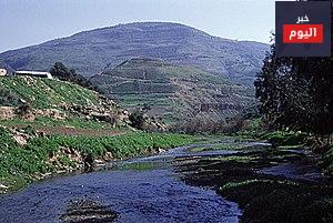 تصب مياه نهر الزرقاء في