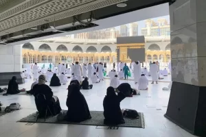 طريقة العمرة للنساء بالتفصيل