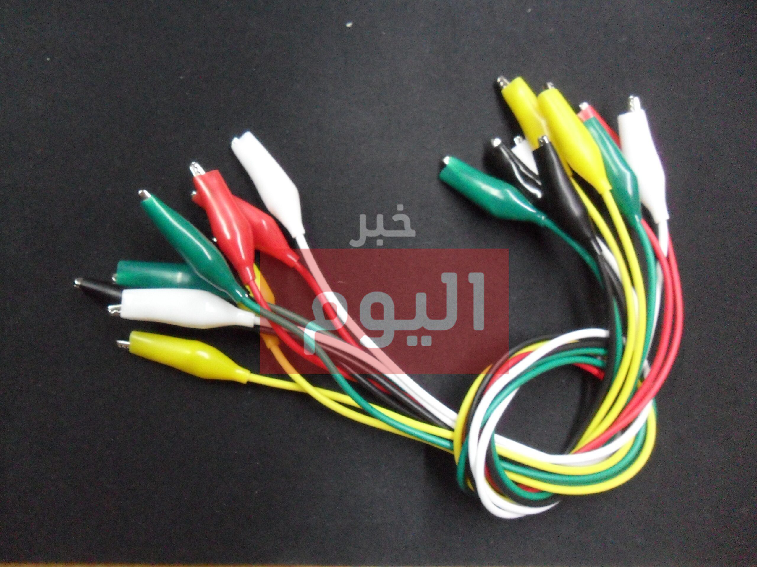 طريقة توصيل أسلاك الكهرباء بالالوان